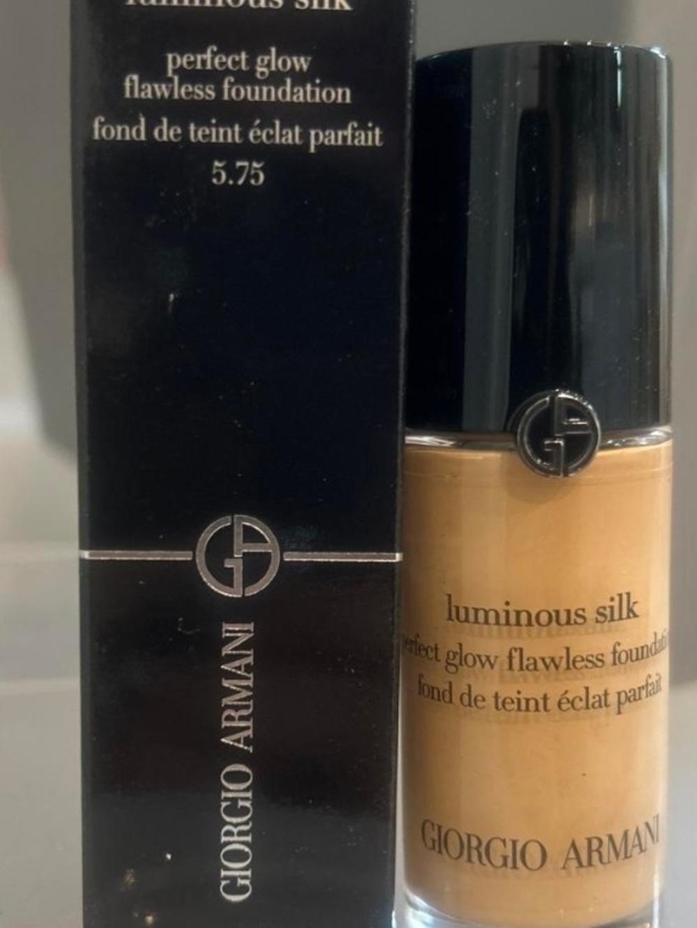 Giorgio Armani Luminous Silk Foundation - Warm Beige/Tan